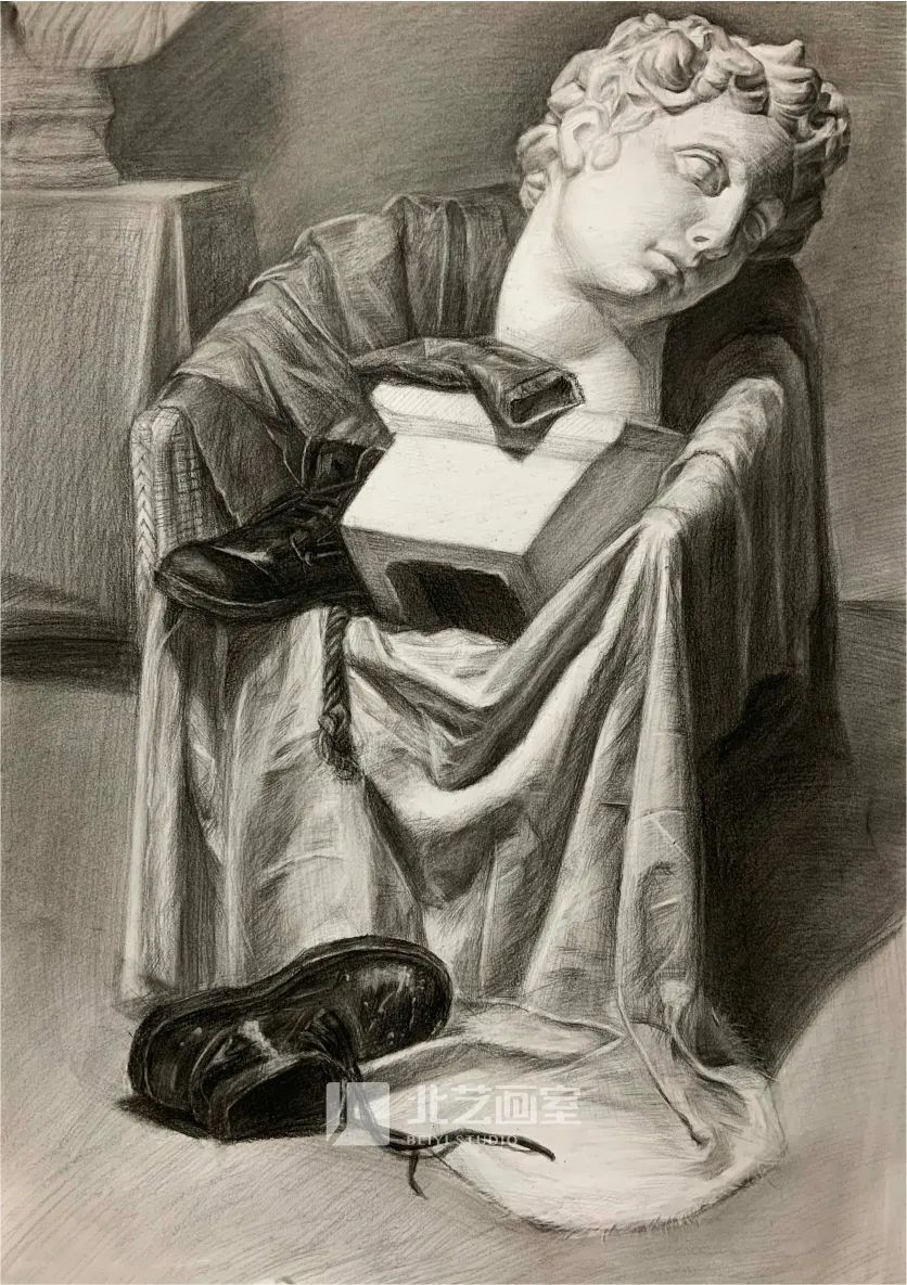 k8凯发(中国)天生赢家·一触即发2023届学员素描静物写生作品（四）