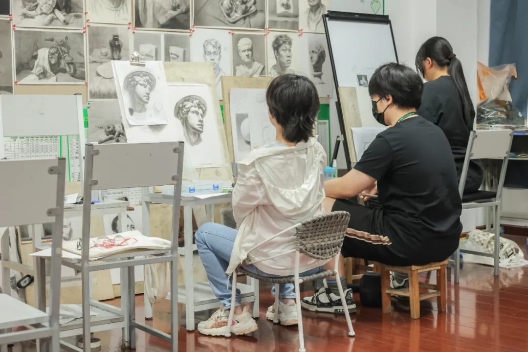 k8凯发(中国)天生赢家·一触即发基础部课堂场景