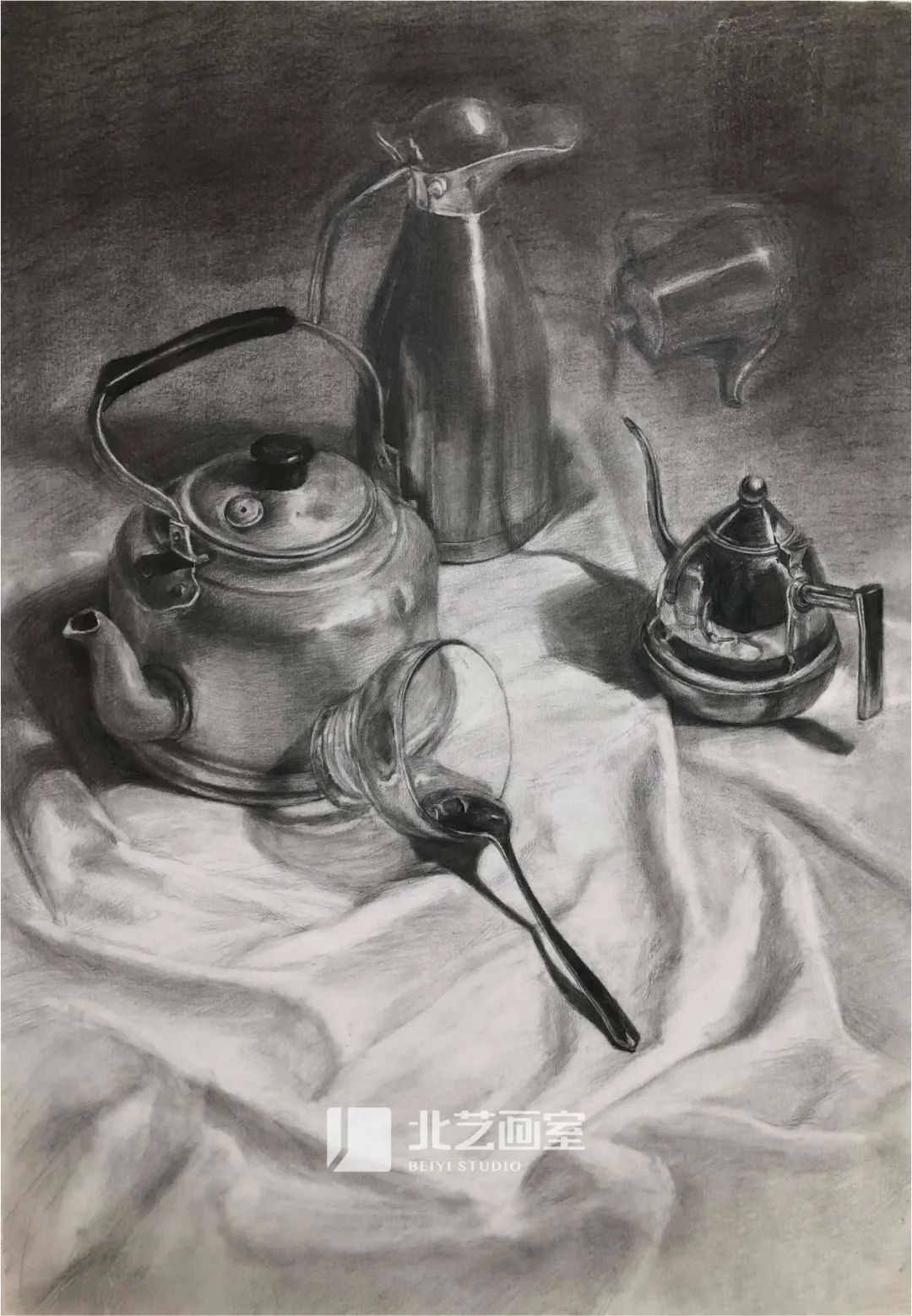 k8凯发(中国)天生赢家·一触即发2023届学员素描静物写生作品