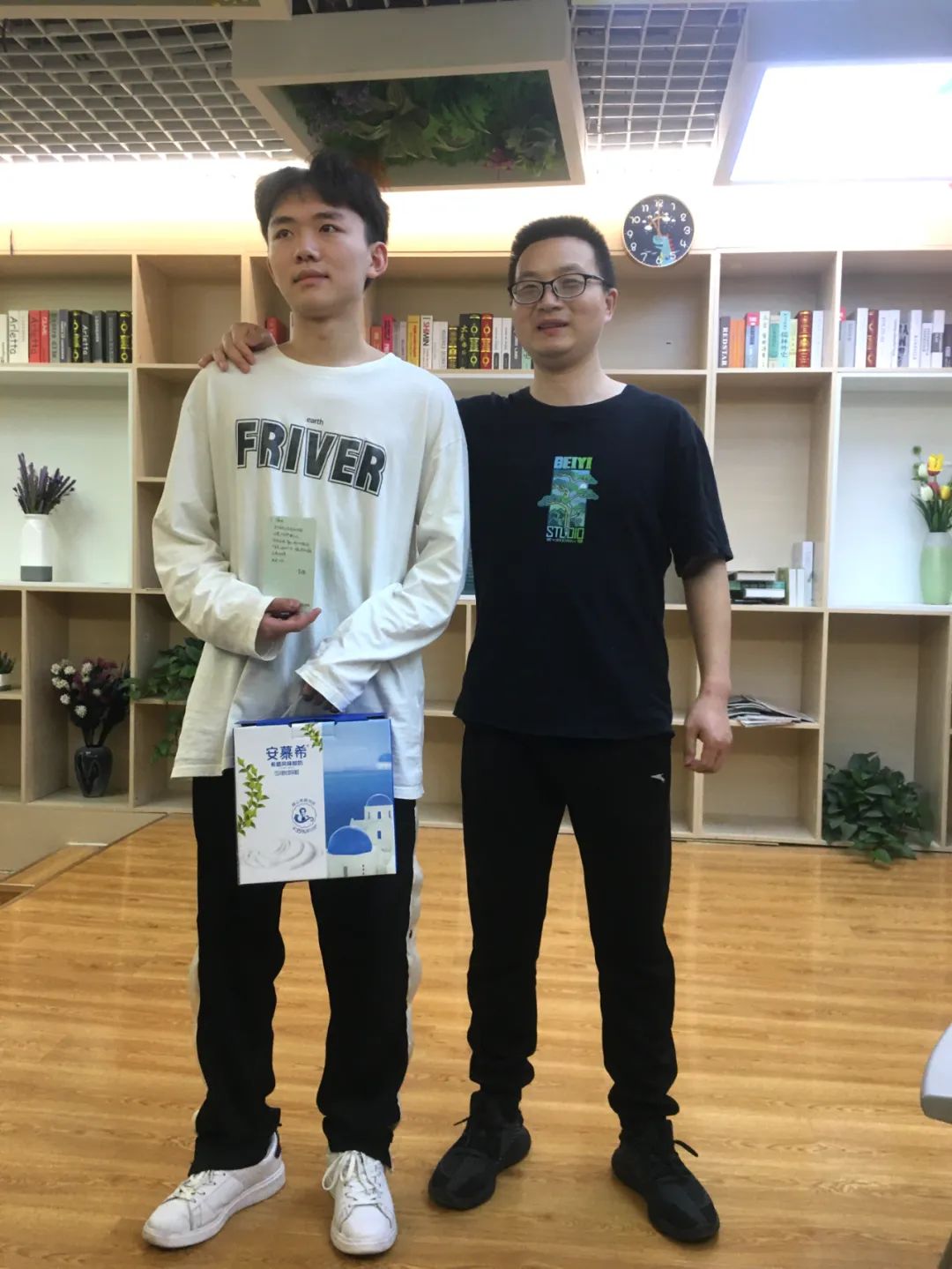 k8凯发(中国)天生赢家·一触即发看望学子