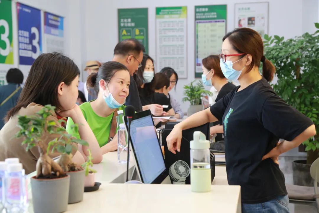 k8凯发(中国)天生赢家·一触即发1对1高考志愿填报辅导现场回顾