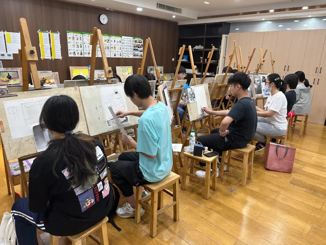 k8凯发(中国)天生赢家·一触即发基础部课堂场景