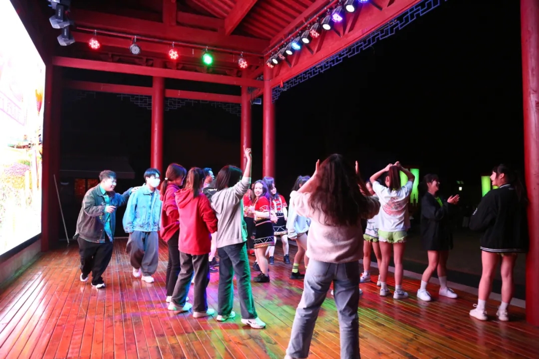 k8凯发(中国)天生赢家·一触即发2021教师团建