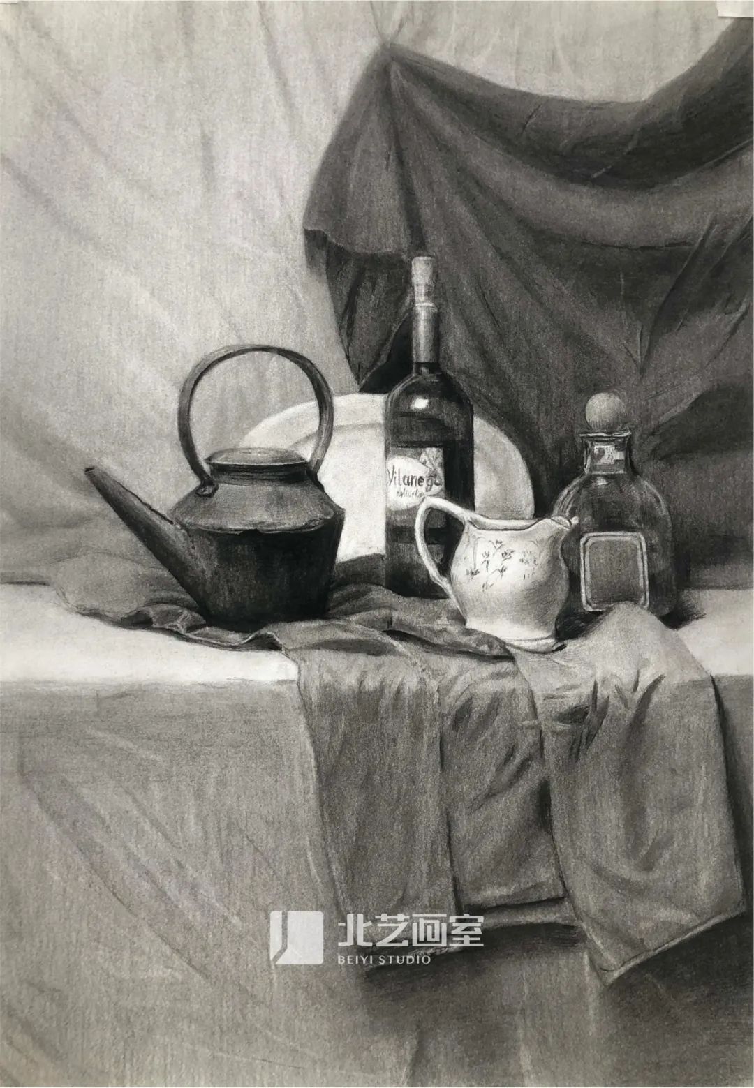 k8凯发(中国)天生赢家·一触即发2023届学员素描静物写生作品