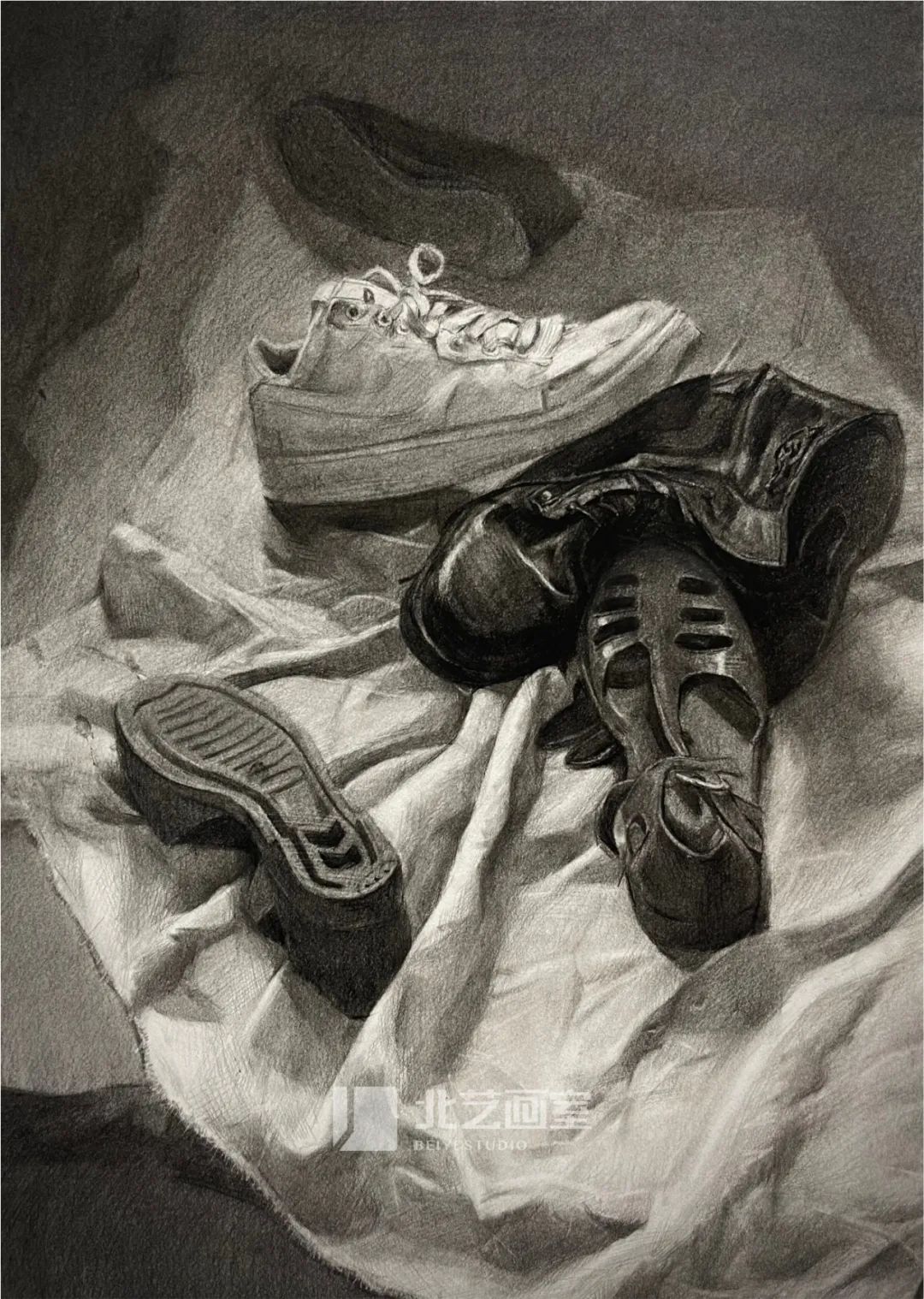 k8凯发(中国)天生赢家·一触即发2023届学员素描静物写生作品（六）